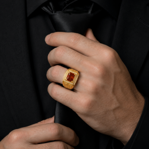 nhẫn nam v&agrave;ng 18K