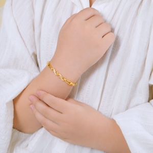 Vòng Tay Vàng 18K Forever V049935