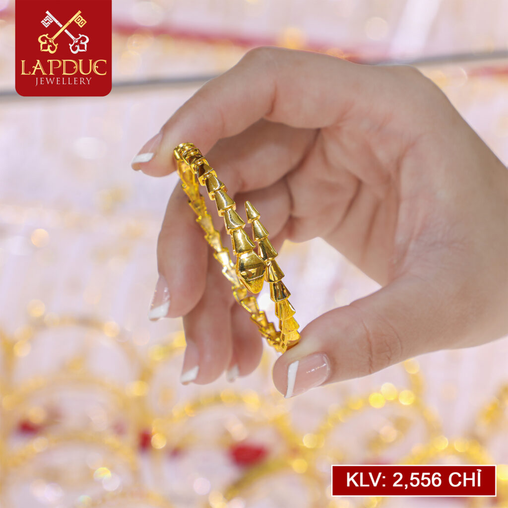 C&aacute;ch bảo quản v&agrave; chăm s&oacute;c v&ograve;ng tay v&agrave;ng 18K