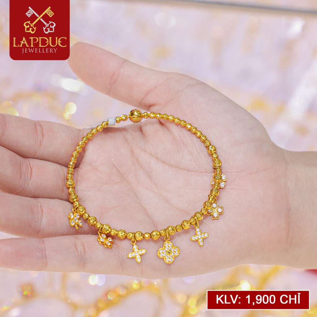 Phong thủy v&agrave; &yacute; nghĩa của v&ograve;ng tay v&agrave;ng 18K