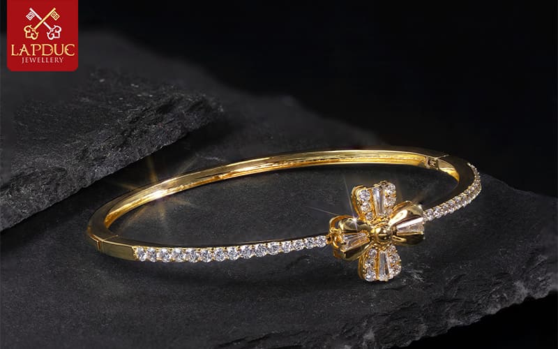 V&ograve;ng tay v&agrave;ng 18K