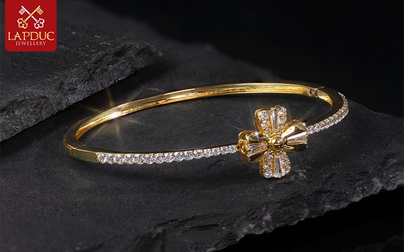 V&ograve;ng tay v&agrave;ng 18K